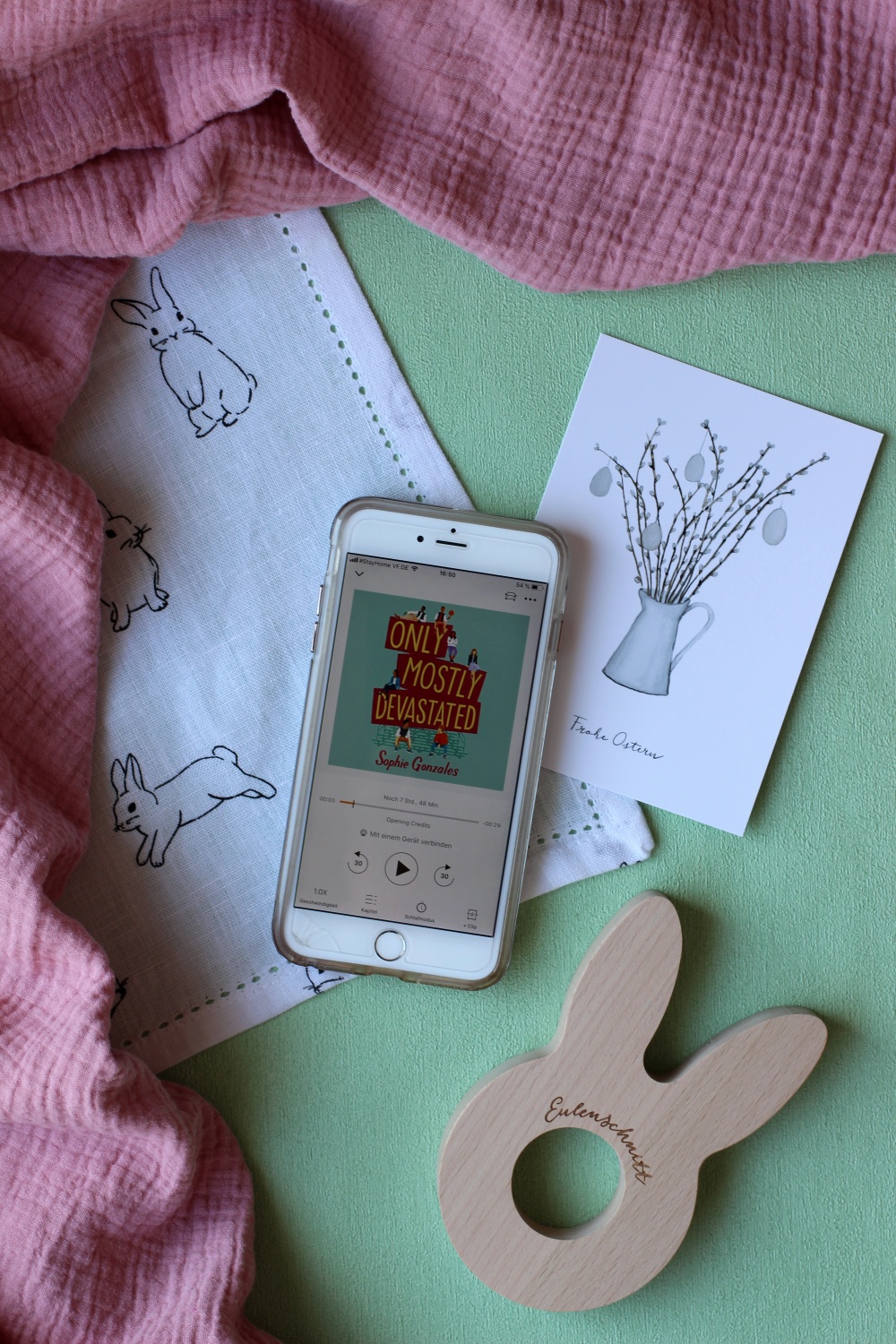 "Only Mostly Devastated" von Sophie Gonzales