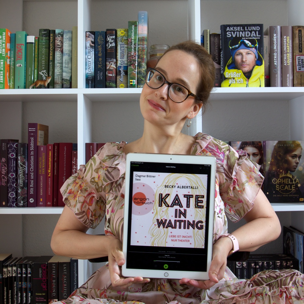 Kate in Waiting von Becky Albertalli