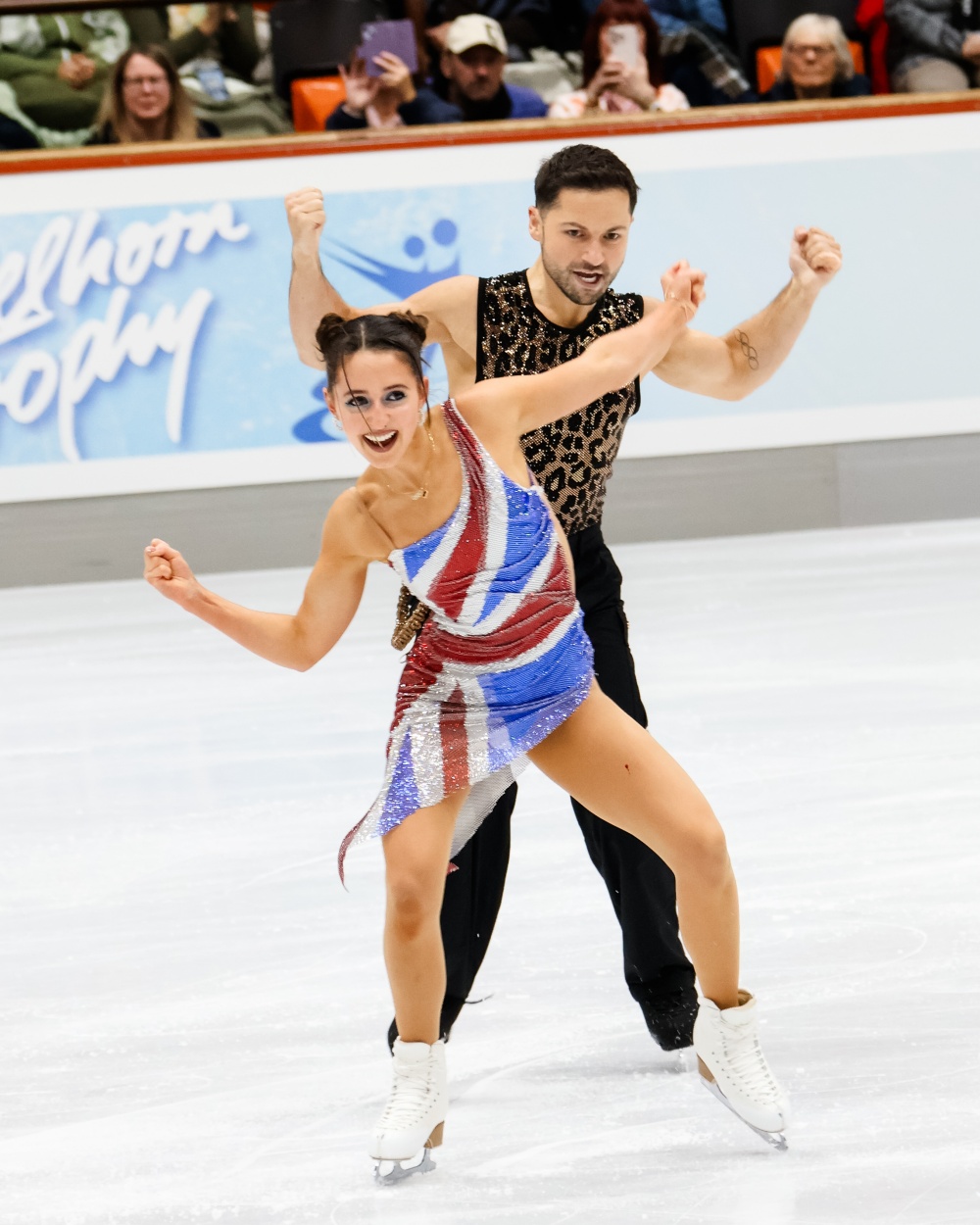 2025 Nebelhorn Trophy_Lilah Fear Lewis Gibson_Spice Girls